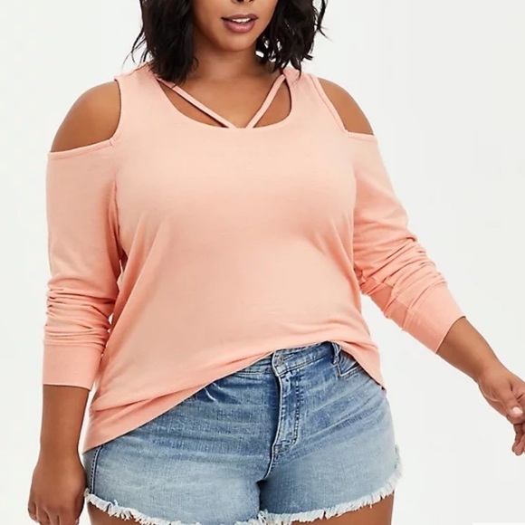 torrid Tops - Torrid Mineral Wash Cold Shoulder Strappy Top in Peach‎ Size Large